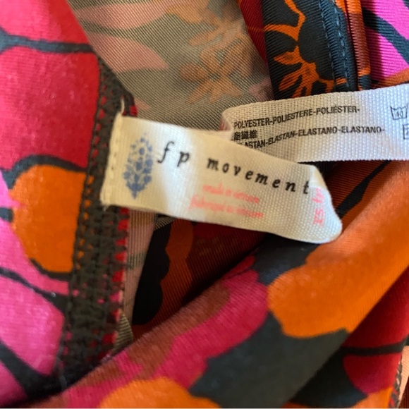 Free People Movement Free Love Orange Floral Print Cropped Leggings - Picture 9 of 9